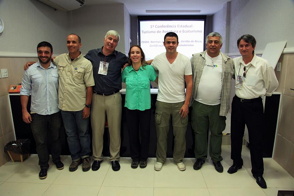 Da esquerda para a direita: Gabriel Werneck, Raphael Raine, Fernando Baptista (Diretor de Eventos), Kika Bradford, Felipe Rocha, Lenauro Mendonça e Marcelo Rezende