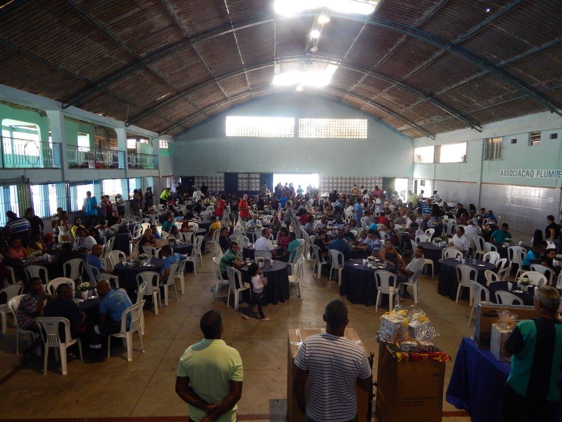 SINPOSPETRO Niterói e Região faz ação para informar trabalhadores sobre  negociação emperrada - Sinpospetro Niterói e Região
